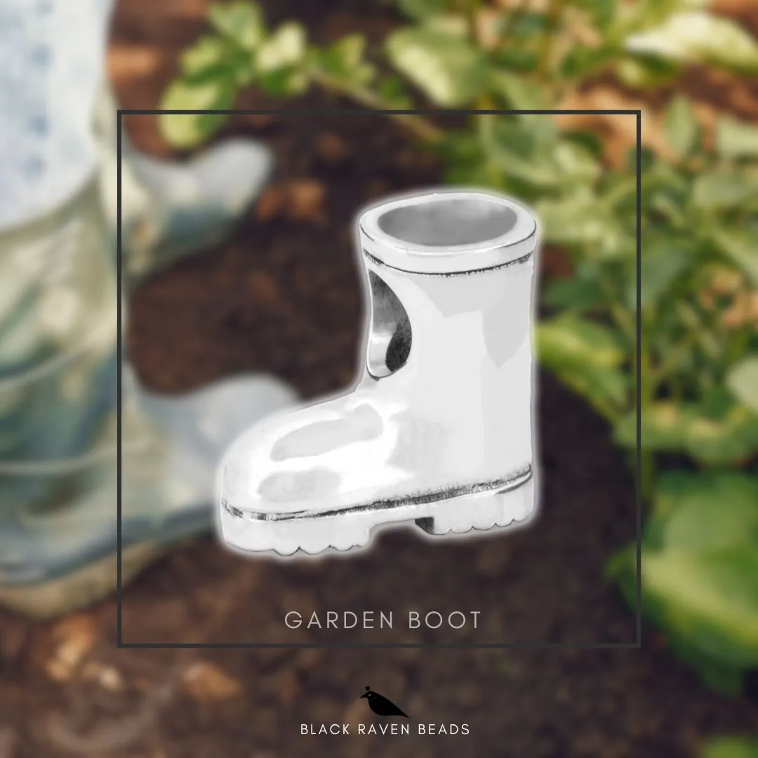Black Raven Garden Boot Bead