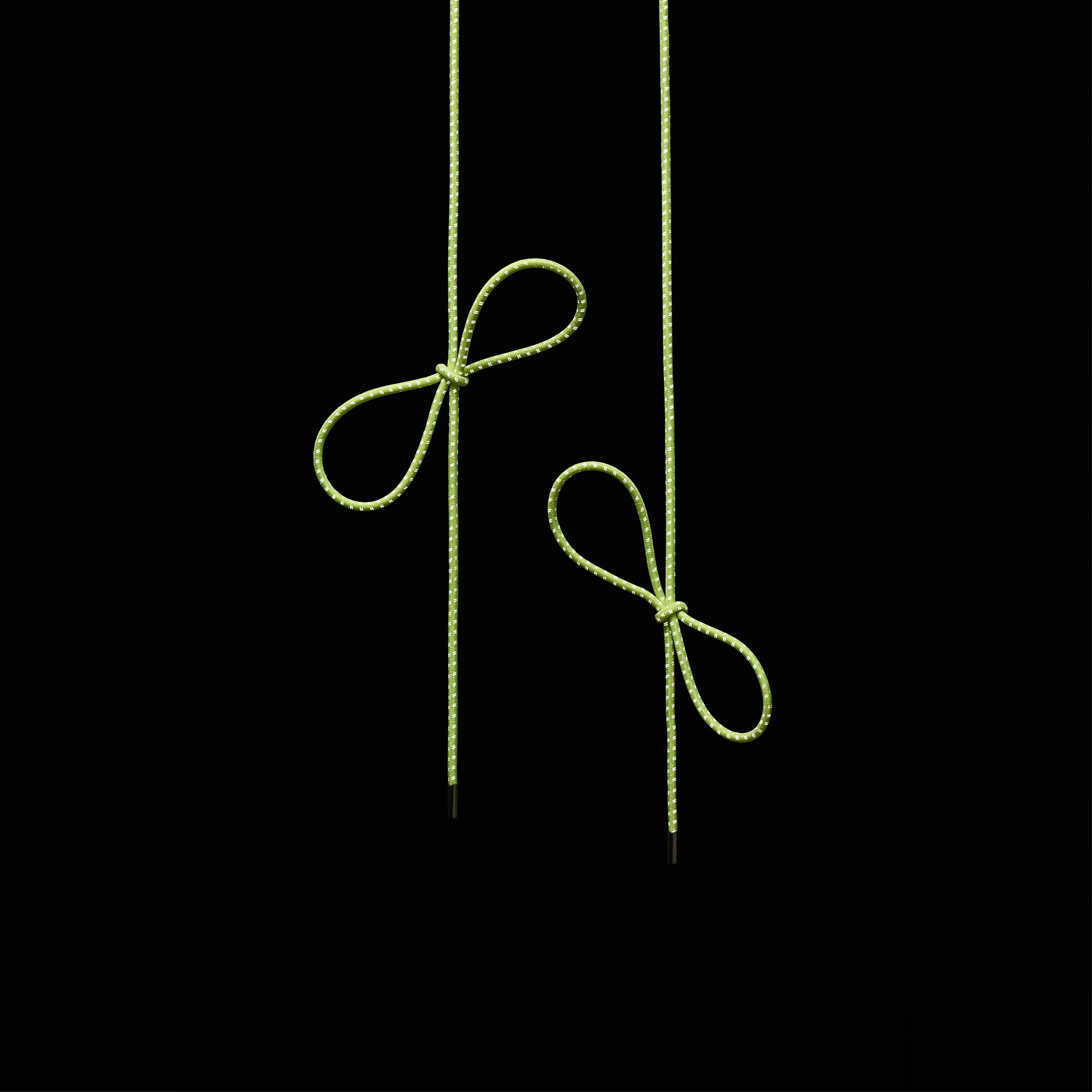 elastic & reflective shoelaces