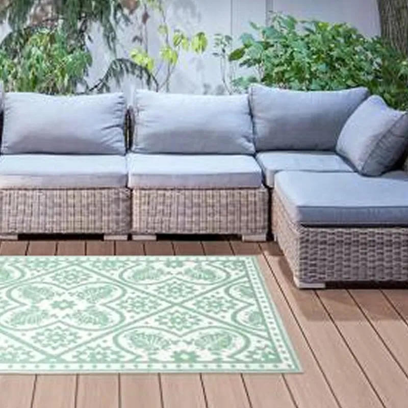 Garden Carpet - Green & White Tiles